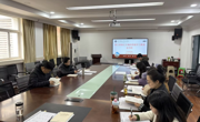 文公司党委举办树立和践行正确政绩观学习教育读书班